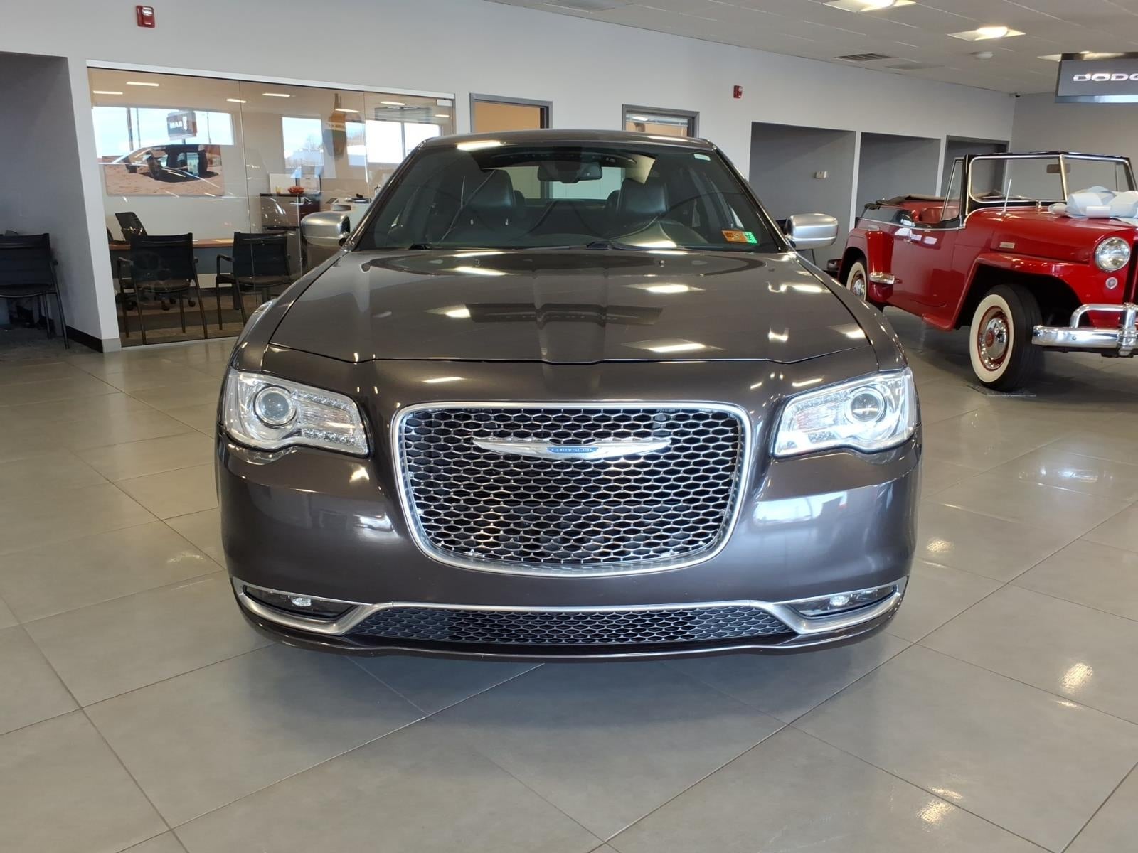 2018 Chrysler 300 C