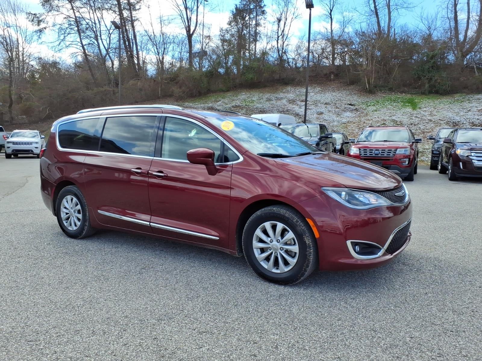 2019 Chrysler Pacifica Touring L
