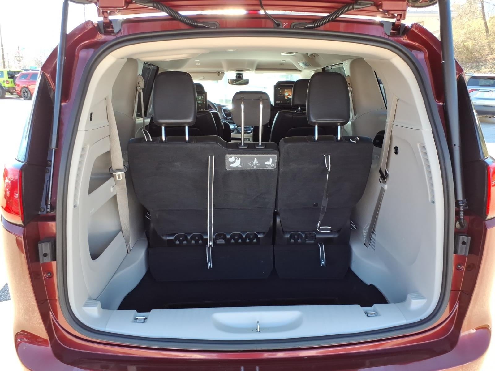 2019 Chrysler Pacifica Touring L Plus