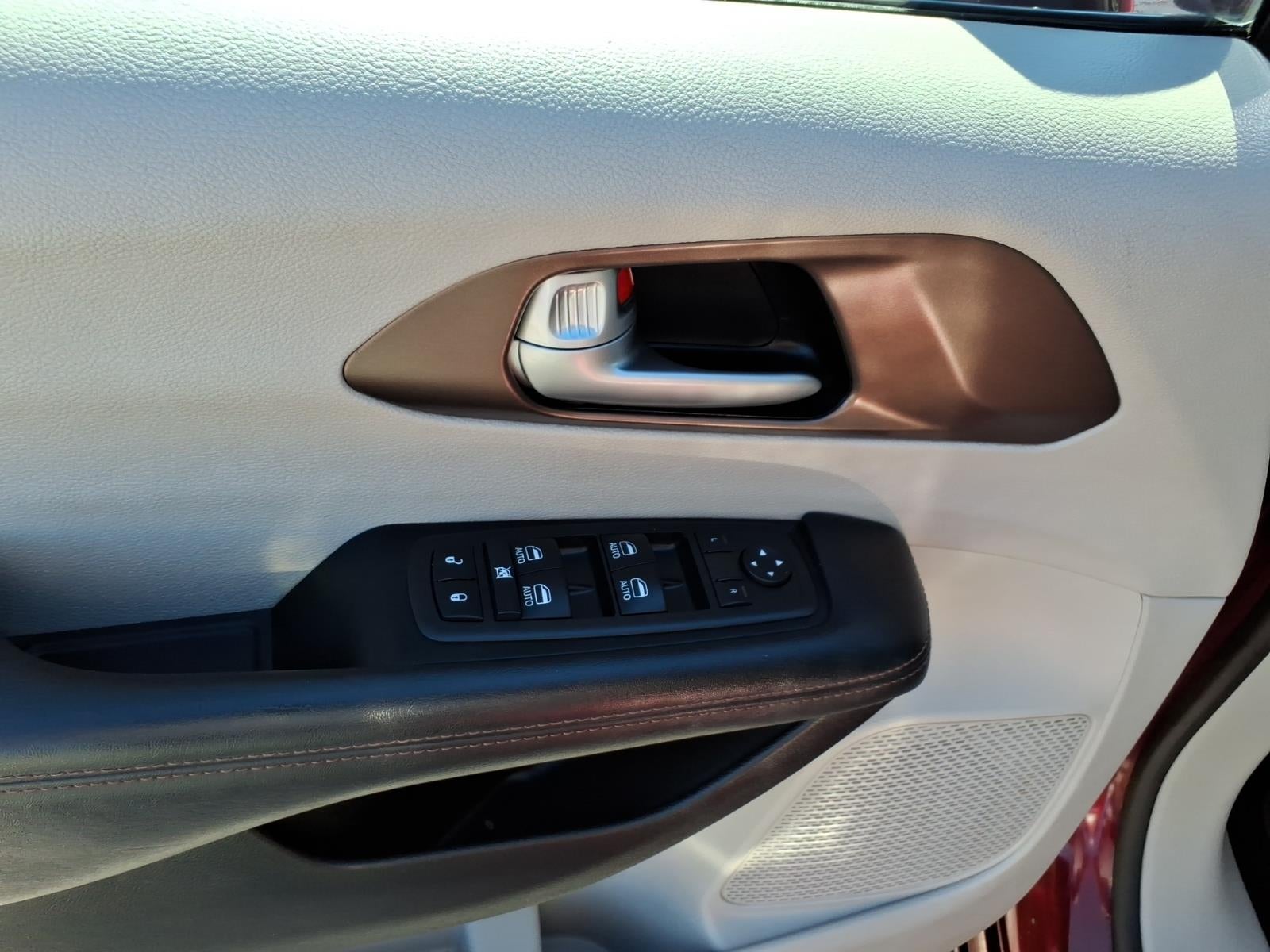 2019 Chrysler Pacifica Touring L Plus