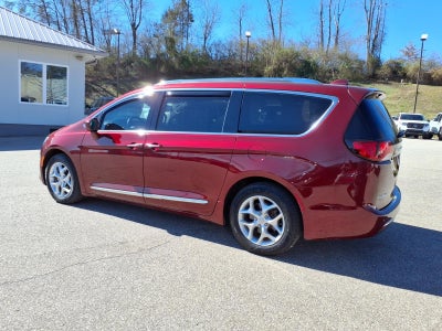 2019 Chrysler Pacifica Touring L Plus