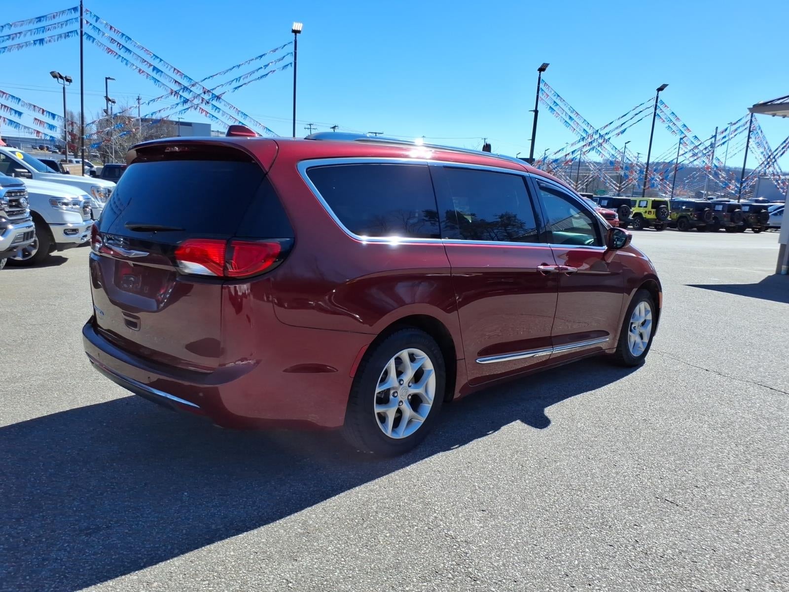 2019 Chrysler Pacifica Touring L Plus