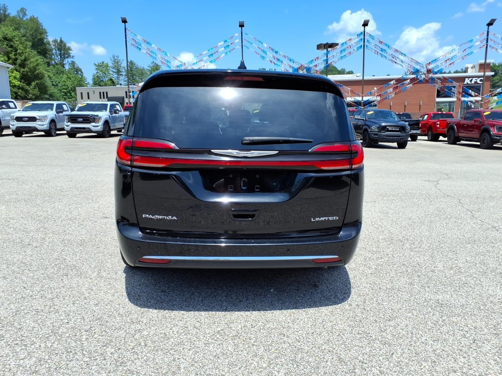 2024 Chrysler Pacifica Limited