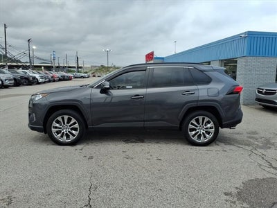 2020 Toyota RAV4 XLE Premium