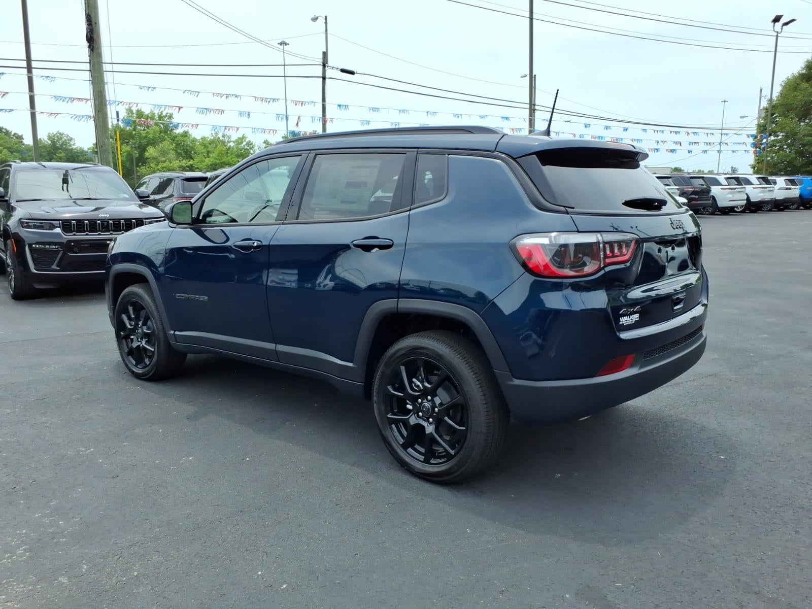 2026 Jeep Compass Latitude Altitude