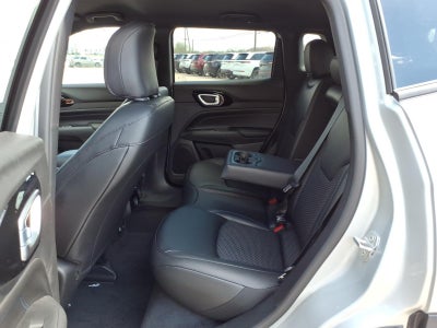 2026 Jeep Compass Base