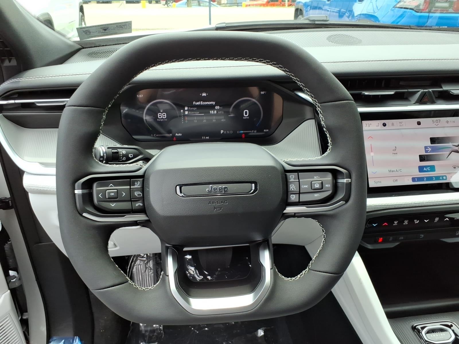 2026 Jeep Cherokee Laredo
