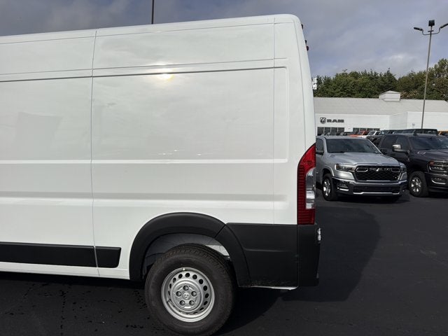 2027 RAM ProMaster Cargo Van Tradesman