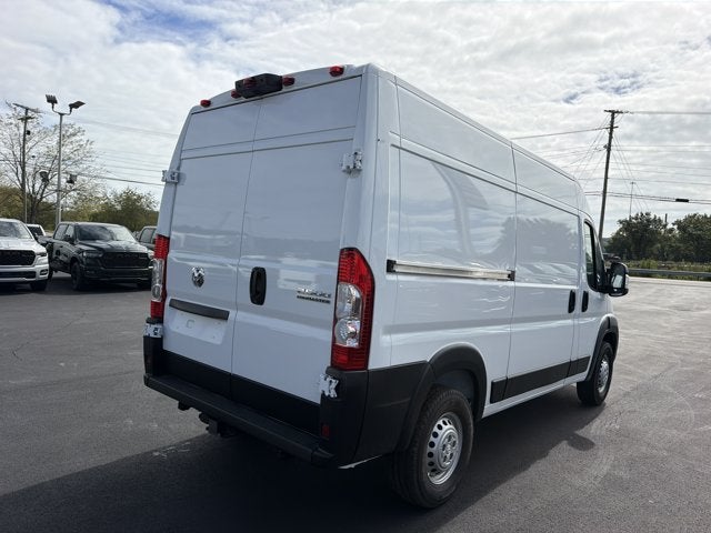 2027 RAM ProMaster Cargo Van Tradesman