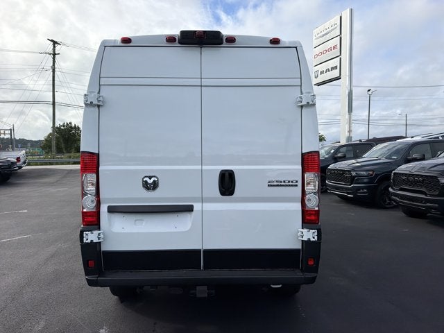 2027 RAM ProMaster Cargo Van Tradesman