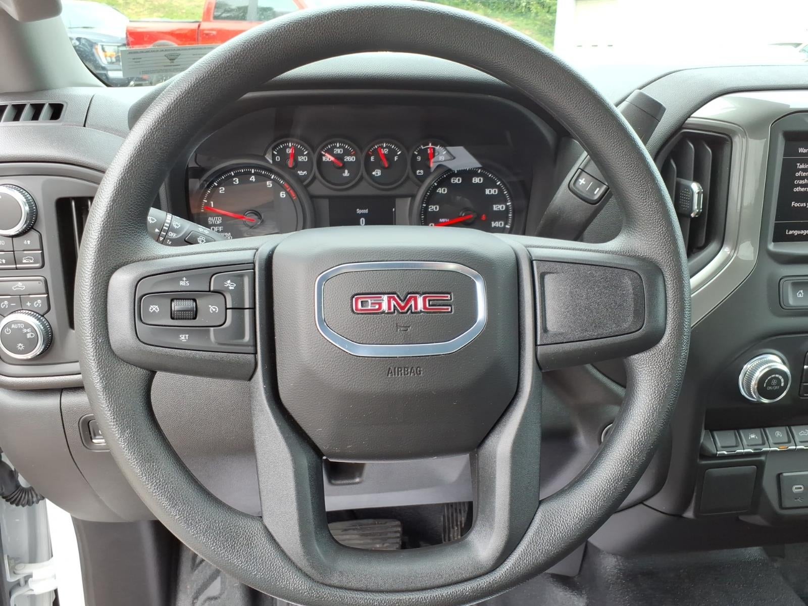2025 GMC Sierra 1500 Pro