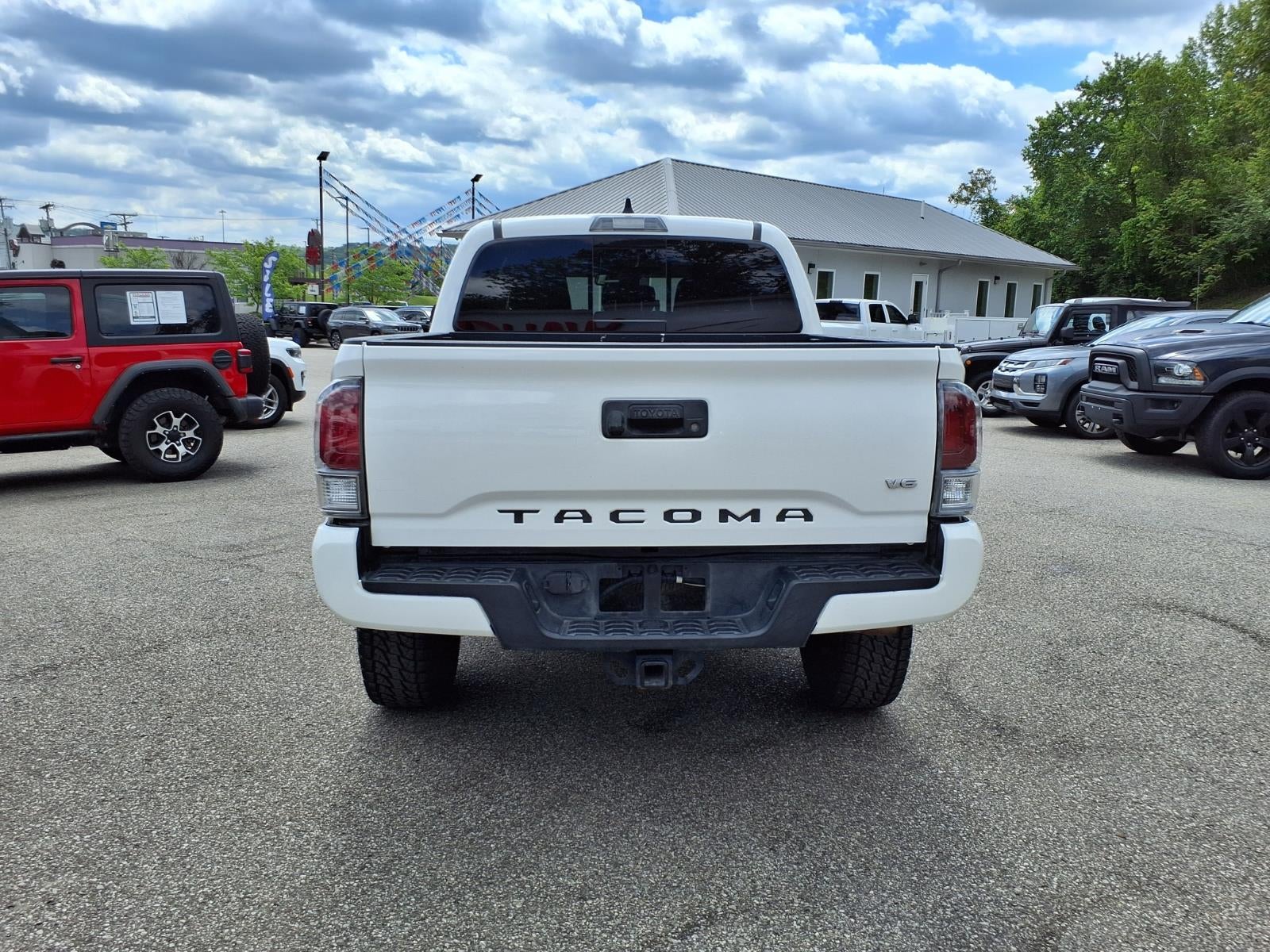 2020 Toyota Tacoma Base