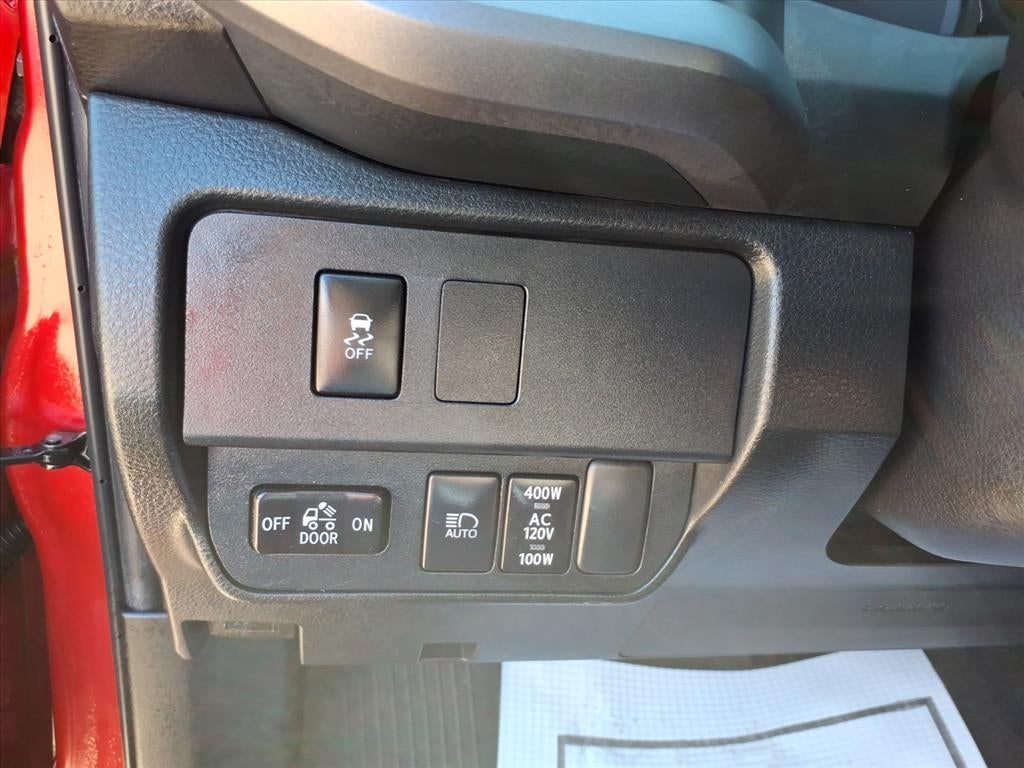 2023 Toyota Tacoma TRD Off-Road