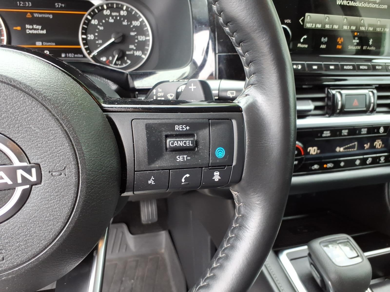 2024 Nissan Pathfinder SL