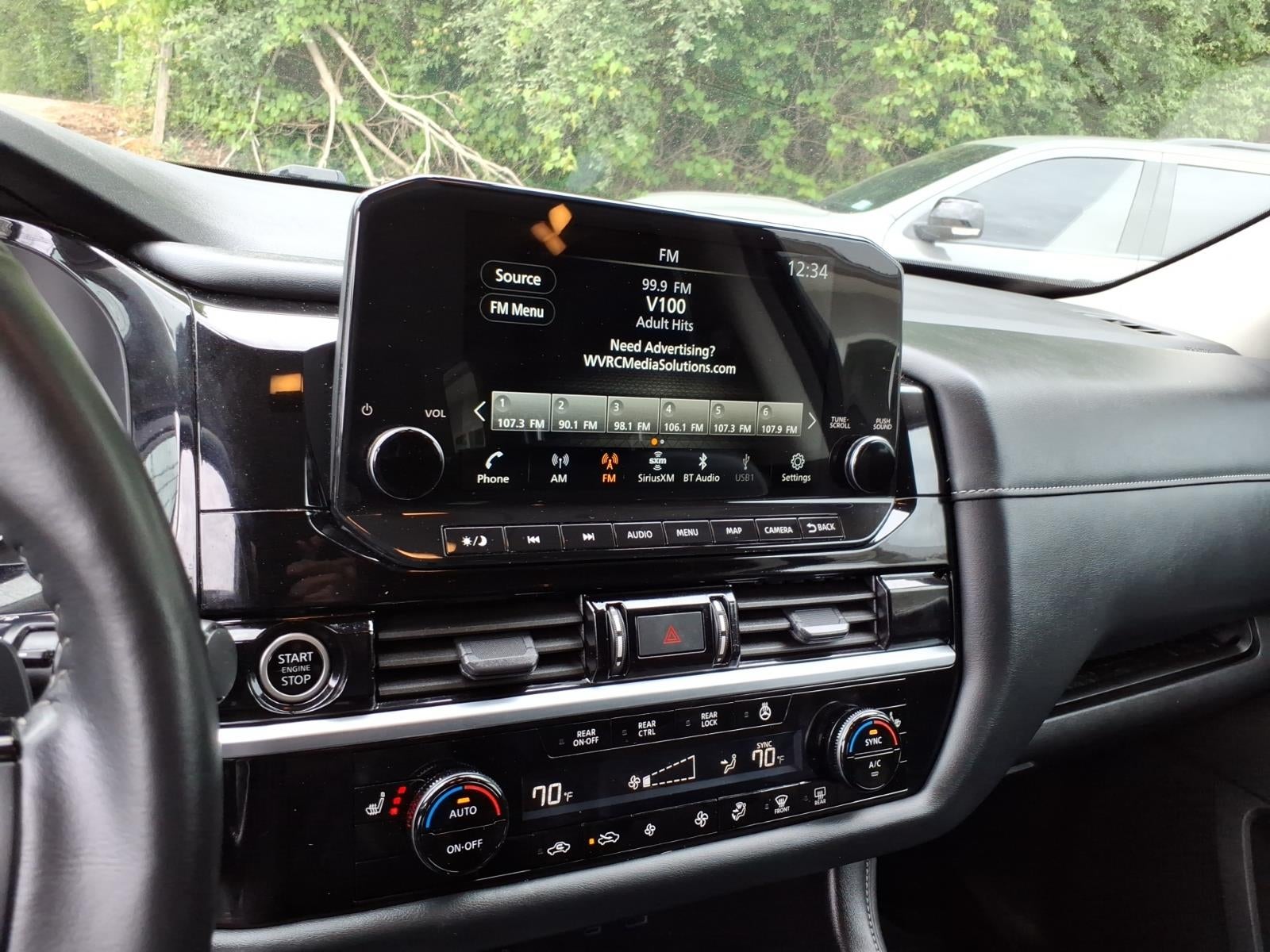 2024 Nissan Pathfinder SL