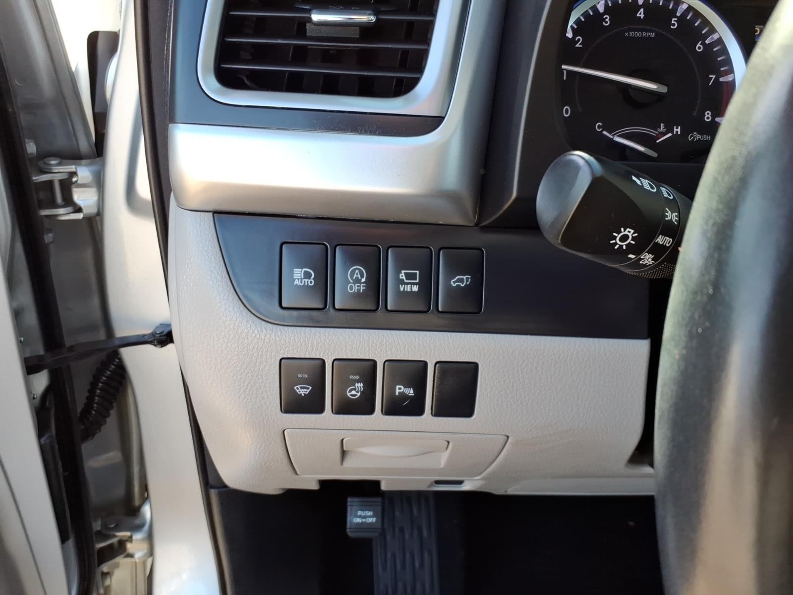 2018 Toyota Highlander Base