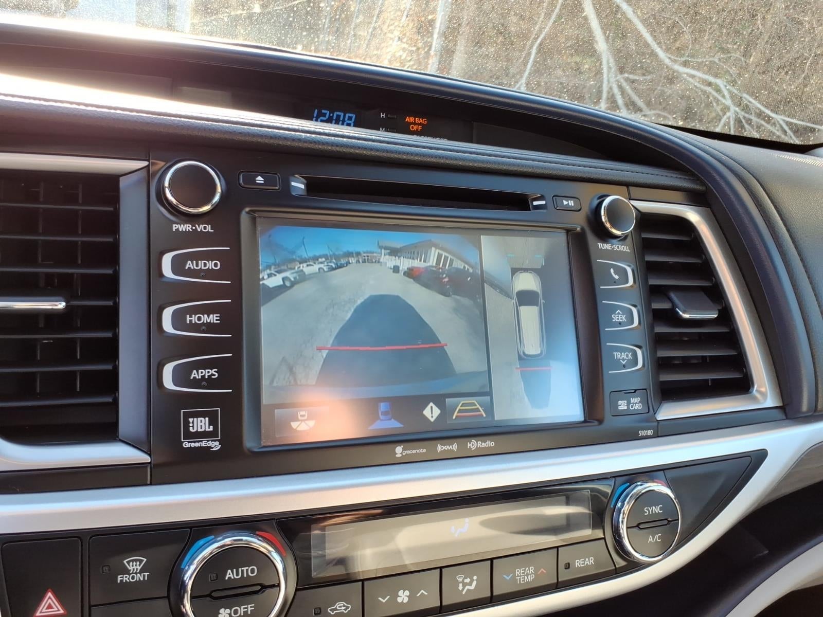 2018 Toyota Highlander Base