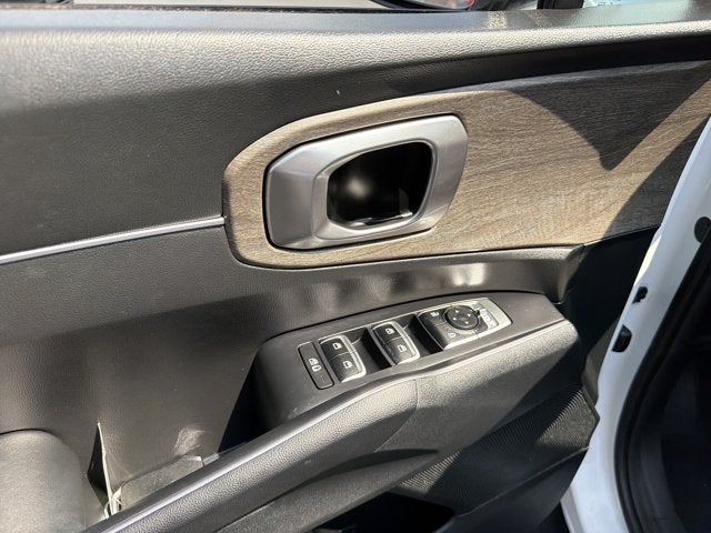 2023 Kia Sorento X-Line S