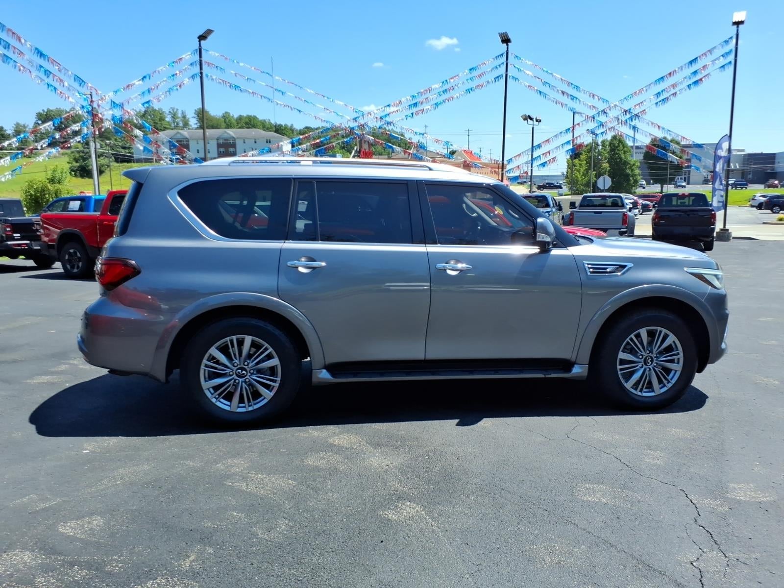 2021 INFINITI QX80 Luxe