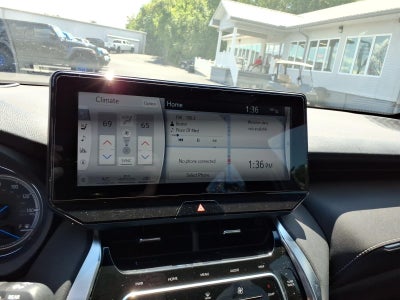 2022 Toyota Venza Base