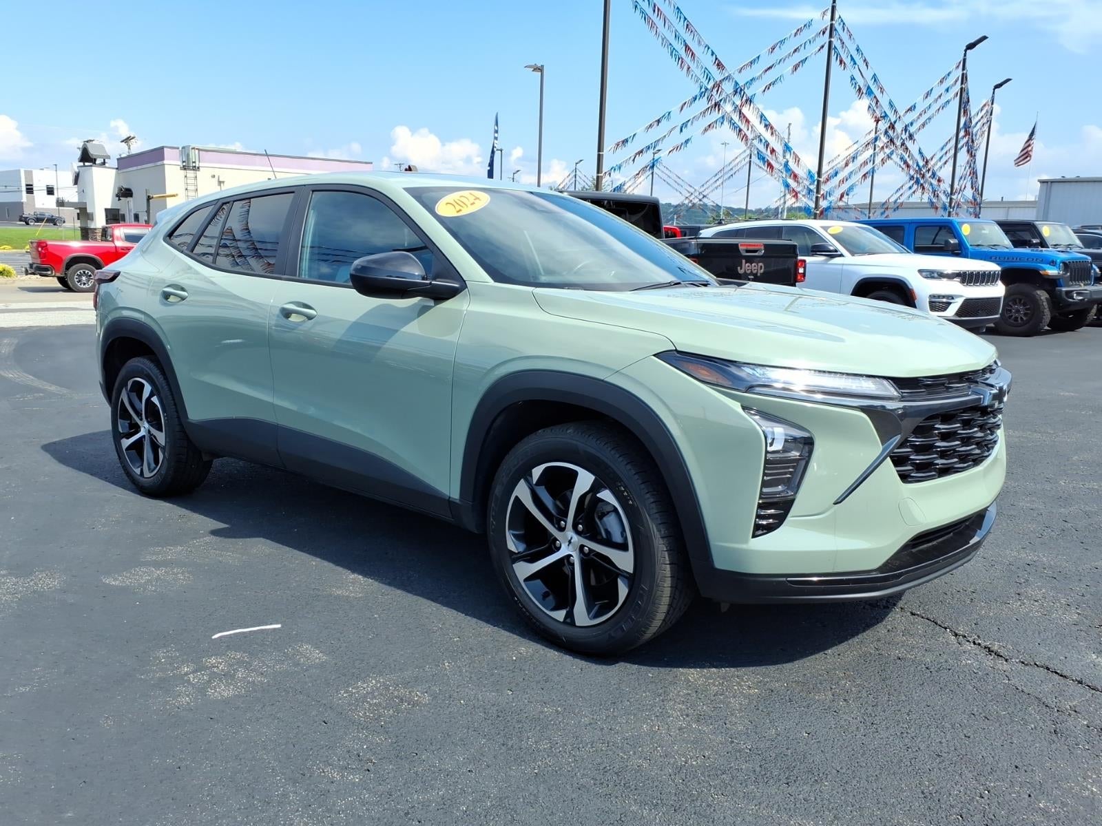 2024 Chevrolet Trax RS
