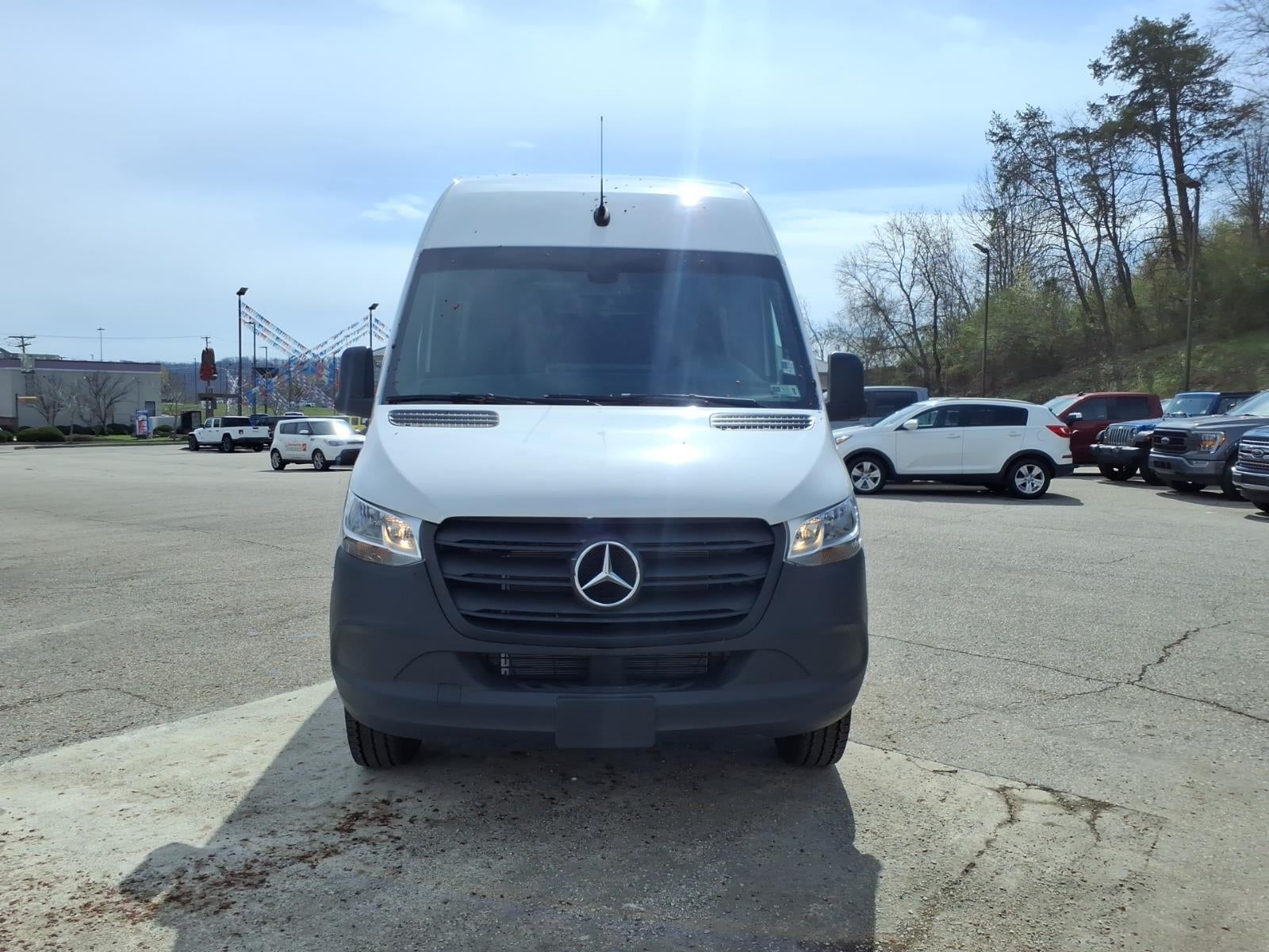 2024 Mercedes-Benz Sprinter 3500