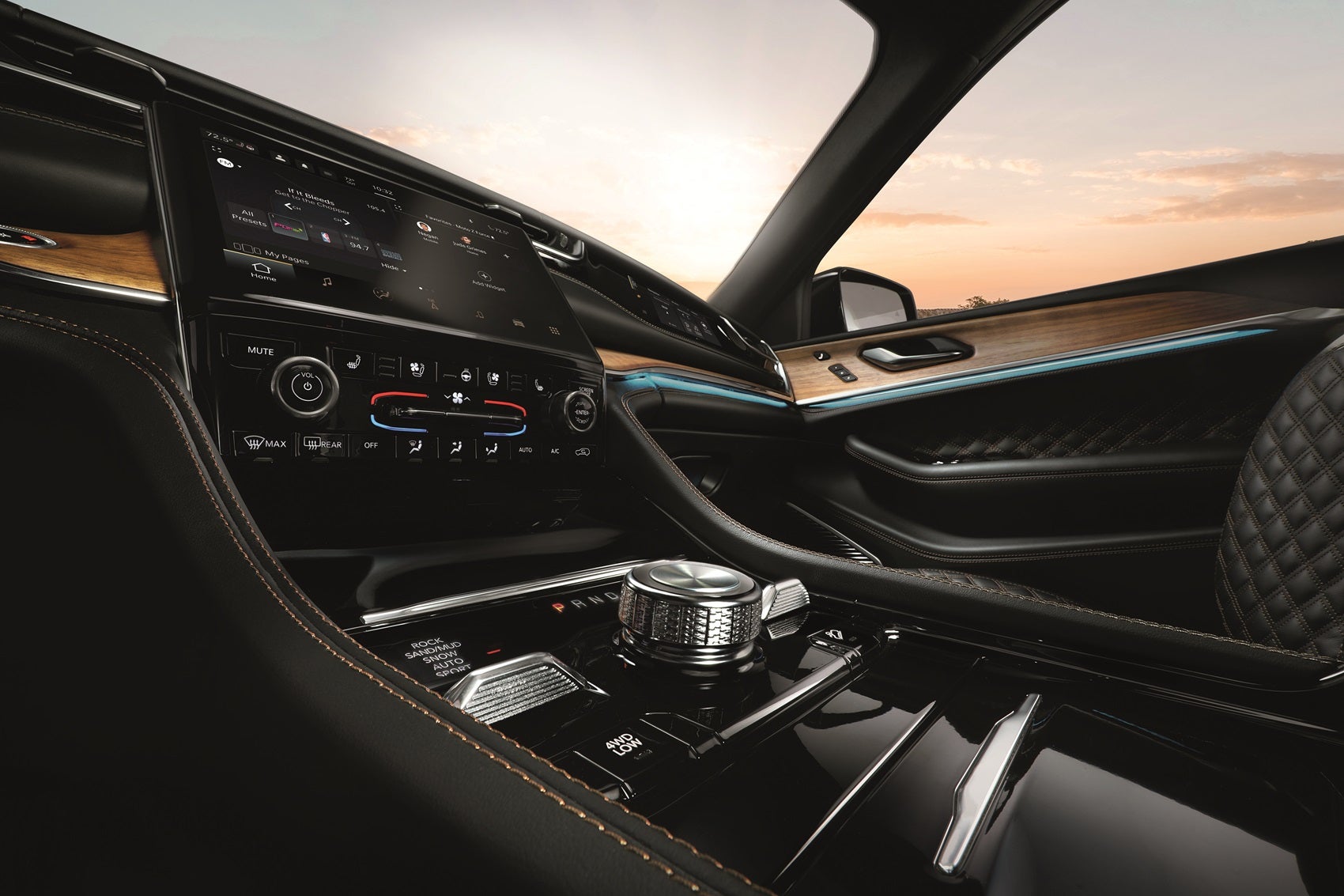 Media & Technology Features 